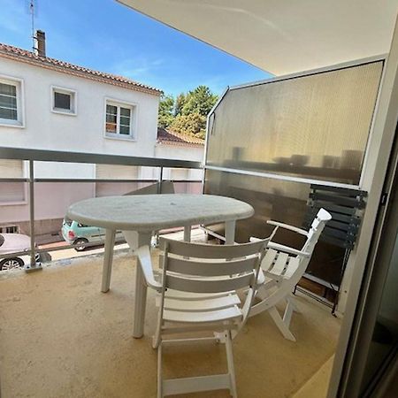 Appartement T2 A Royan, 4 Pers., Proche Plage Et Commerces, Parking, Balcon, Confortable Et Equipe - Fr-1-494-60 Exteriör bild