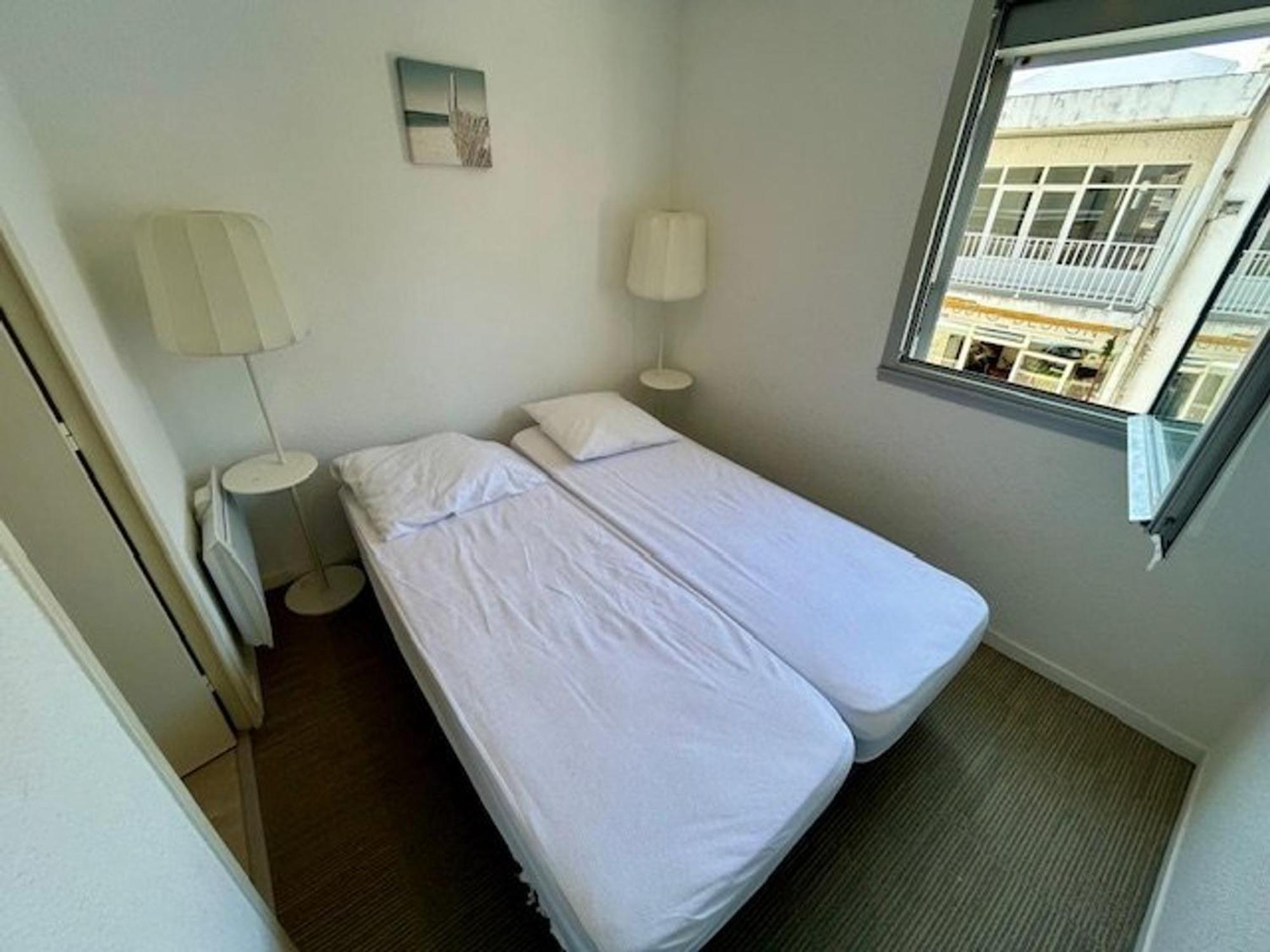 Appartement T2 A Royan, 4 Pers., Proche Plage Et Commerces, Parking, Balcon, Confortable Et Equipe - Fr-1-494-60 Exteriör bild