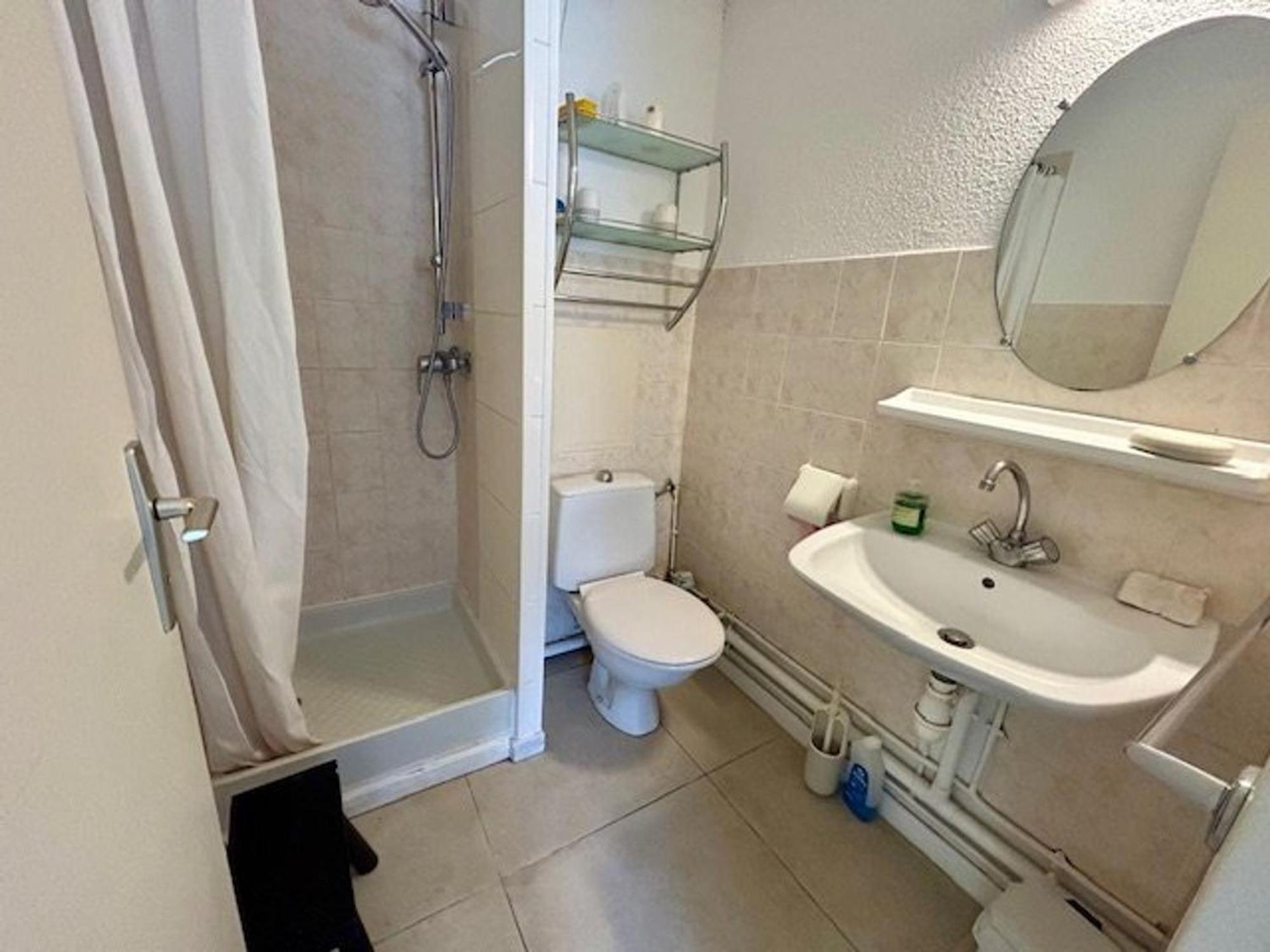 Appartement T2 A Royan, 4 Pers., Proche Plage Et Commerces, Parking, Balcon, Confortable Et Equipe - Fr-1-494-60 Exteriör bild